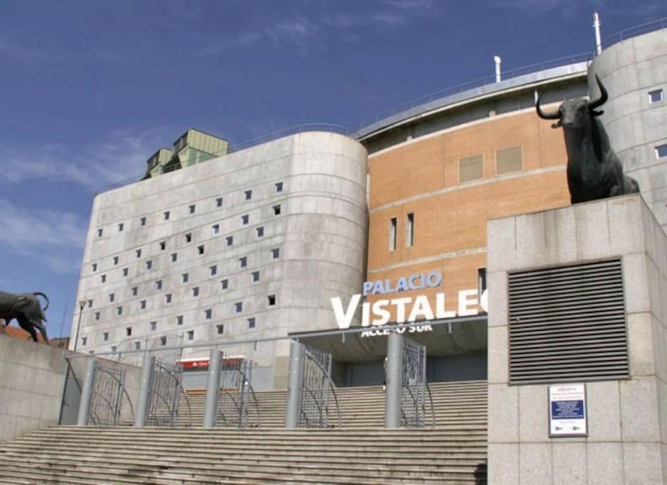 Apt Nuevo! 2 Hab, Bano Doble, Garaje, Metro A 200M Madrid Exterior photo